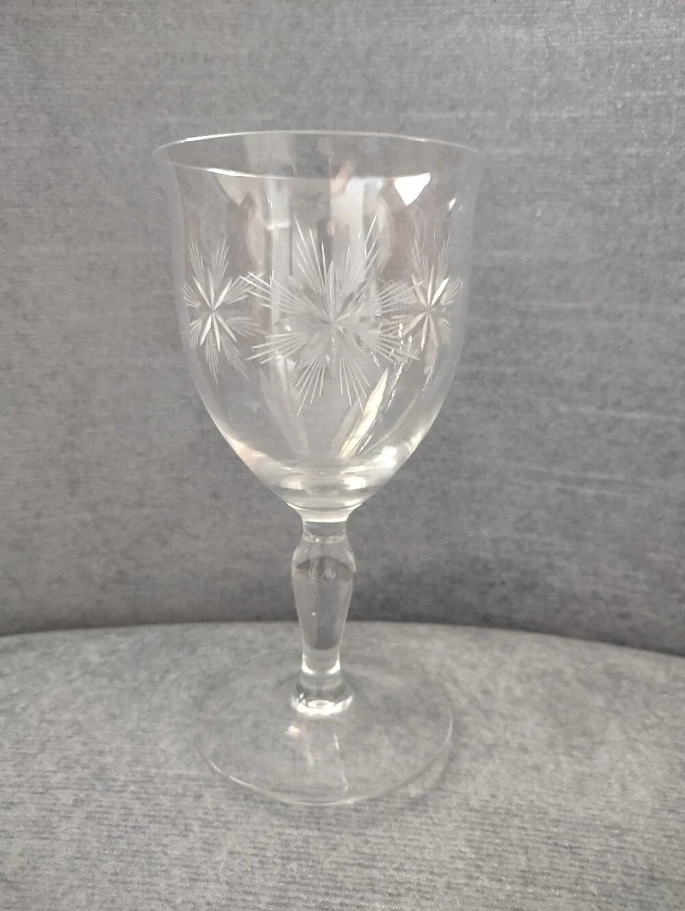 Star Flower Etched Stemmed Tall Glasses Crystal Wine Champagne